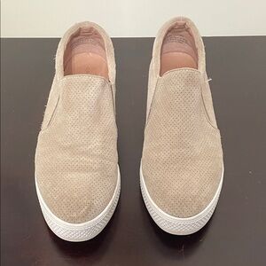 Caslon Women's Suede Wedges - Tan